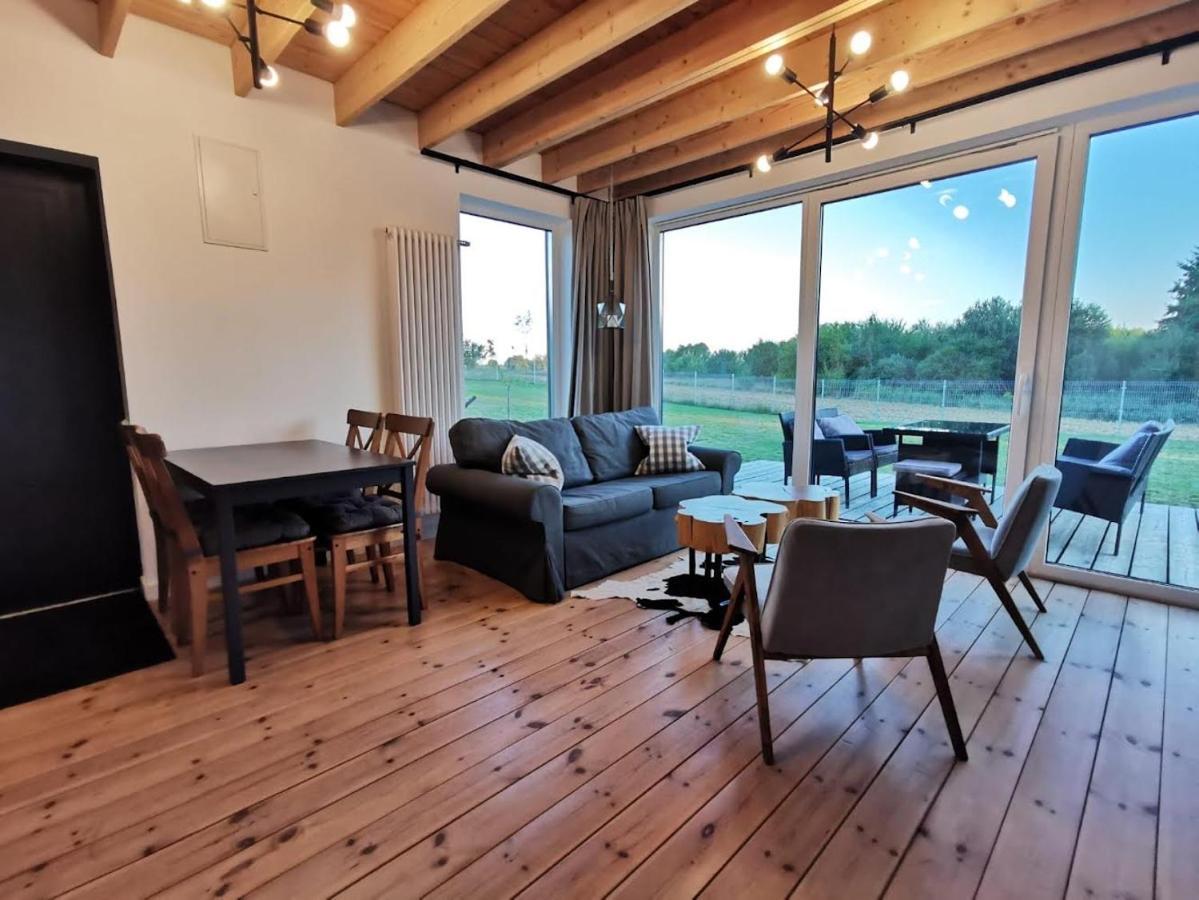 Osada Ladimorg Villa Moryn Exteriör bild