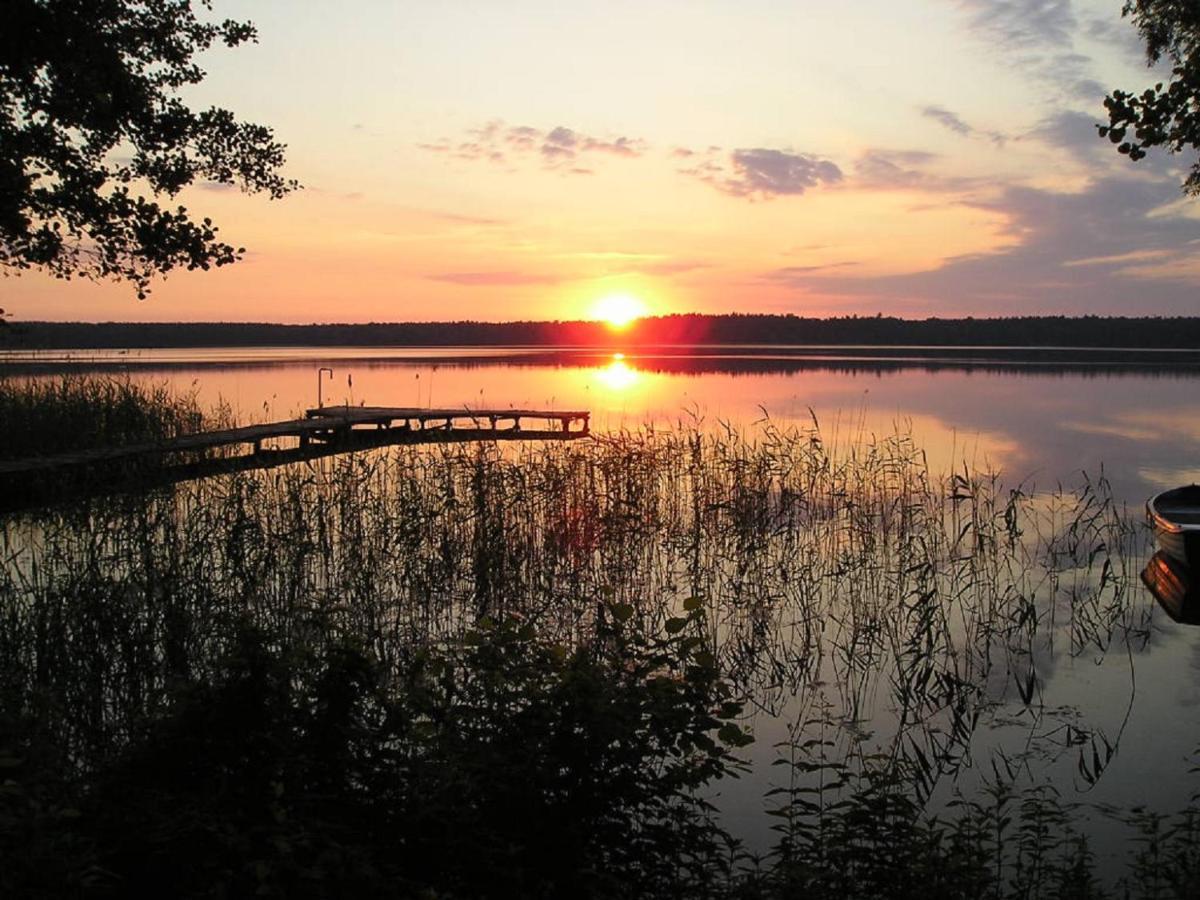 Osada Ladimorg Villa Moryn Exteriör bild