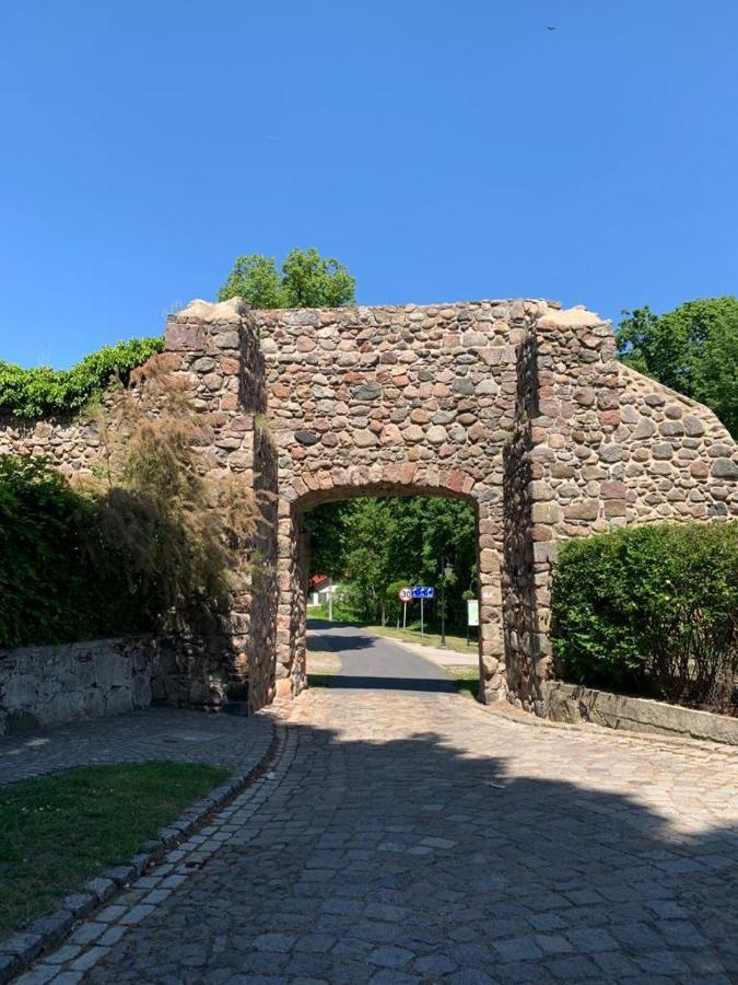 Osada Ladimorg Villa Moryn Exteriör bild